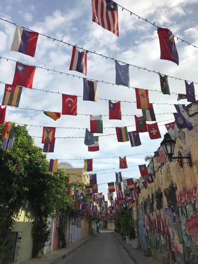 Cartagena Casa Mama Waldy Hostel מראה חיצוני תמונה